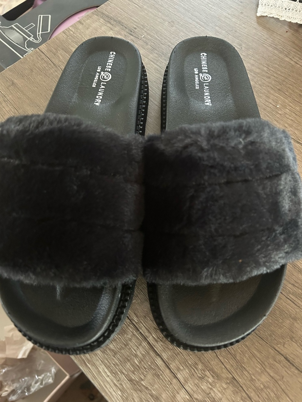 Chinese Laundry Black Faux Fur Slide Sandals